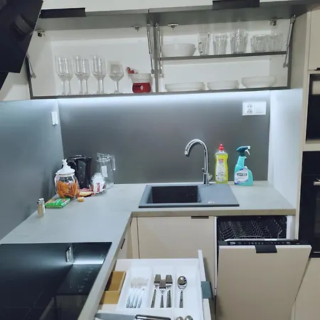 Alma Downtown קושיצה